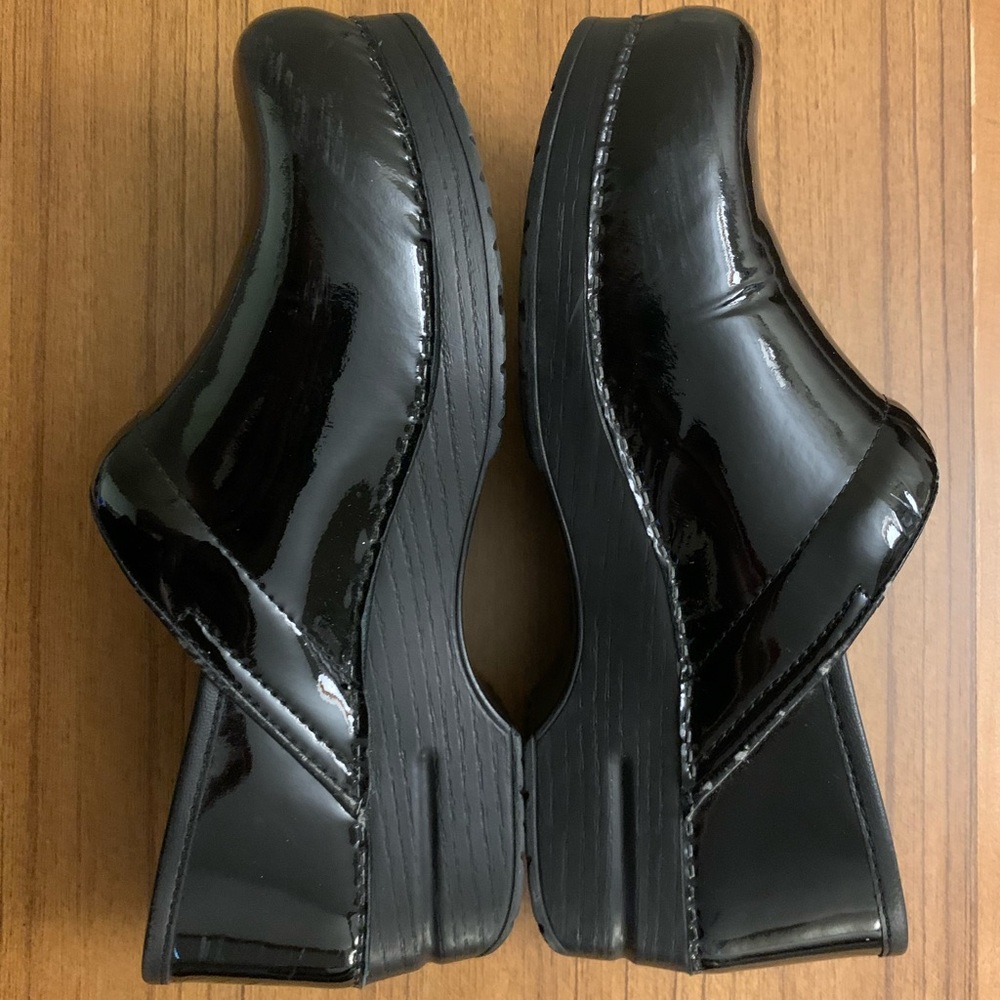 Dansko black patent leather clogs, size 41